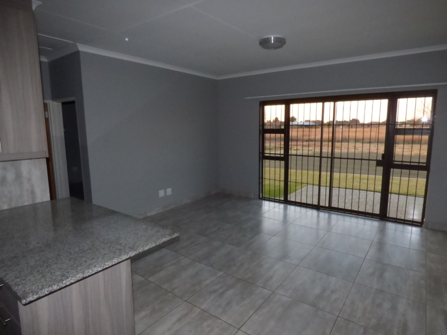 10 Bedroom Property for Sale in Bainsvlei Free State